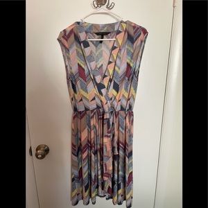 Patterned V cut BCBG midi dress